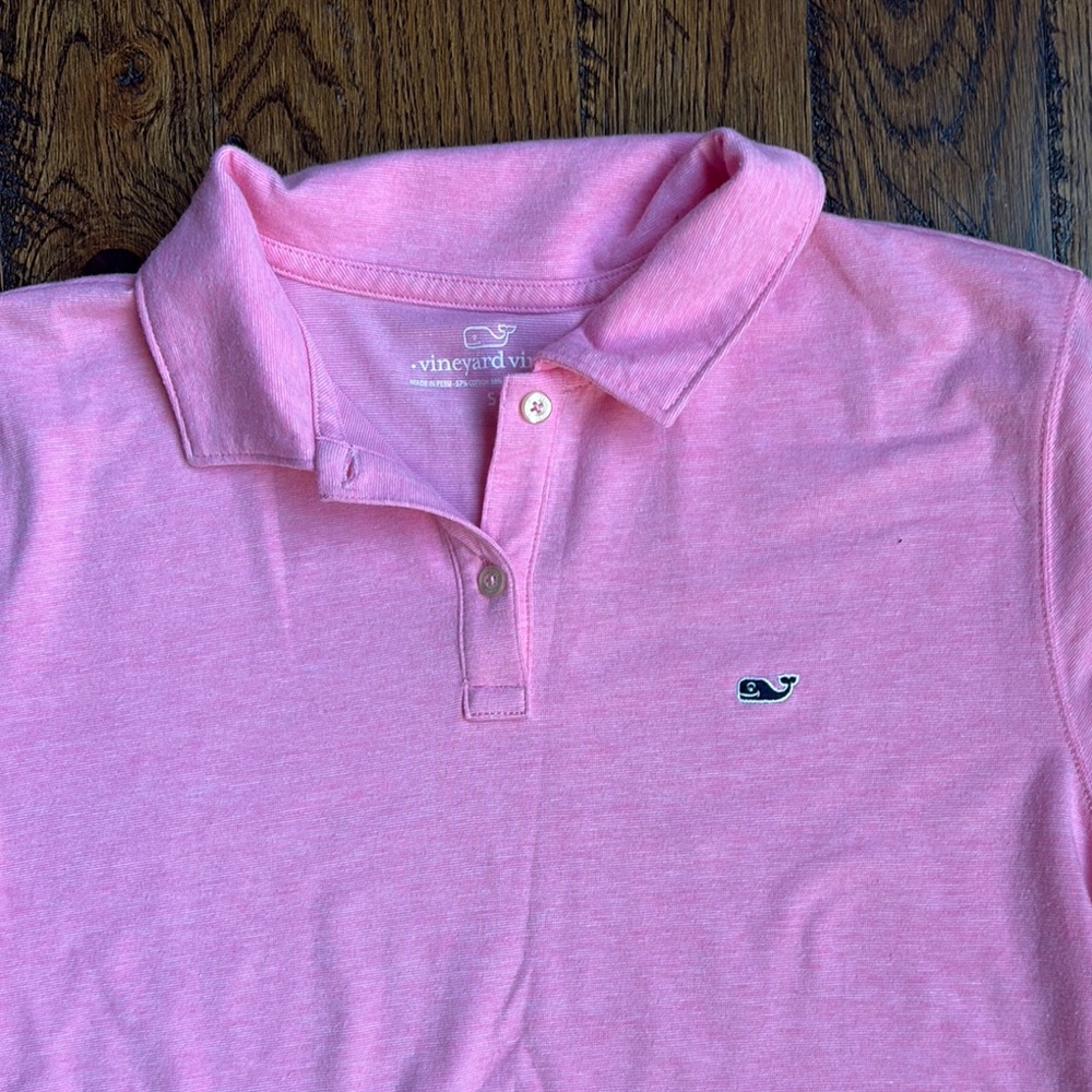 Vineyard Vines neon Pink Fitted Polo Top, size S. SUPER soft! Like new! - Picture 2 of 2